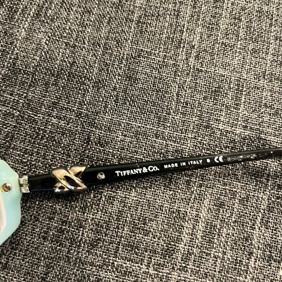 Tiffany & Co. Glasses with case. Made in Italy. - Picture 3 of 4